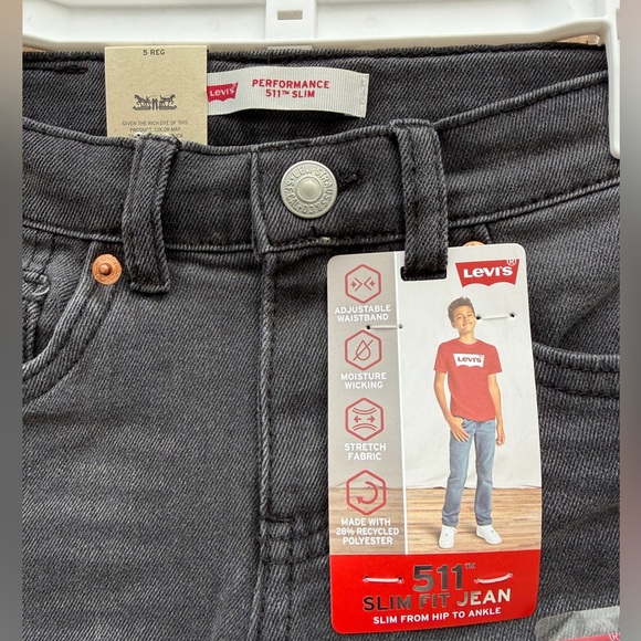 Levi's 511 Slim Fit Performance Jeans for Kids. Sz 5t regular - Picture 2 of 3